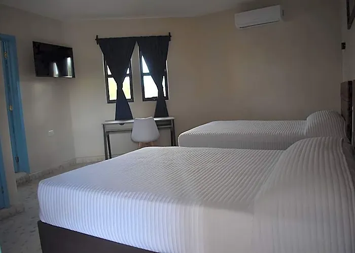 Luna Azul By Uvas Hotel 3*